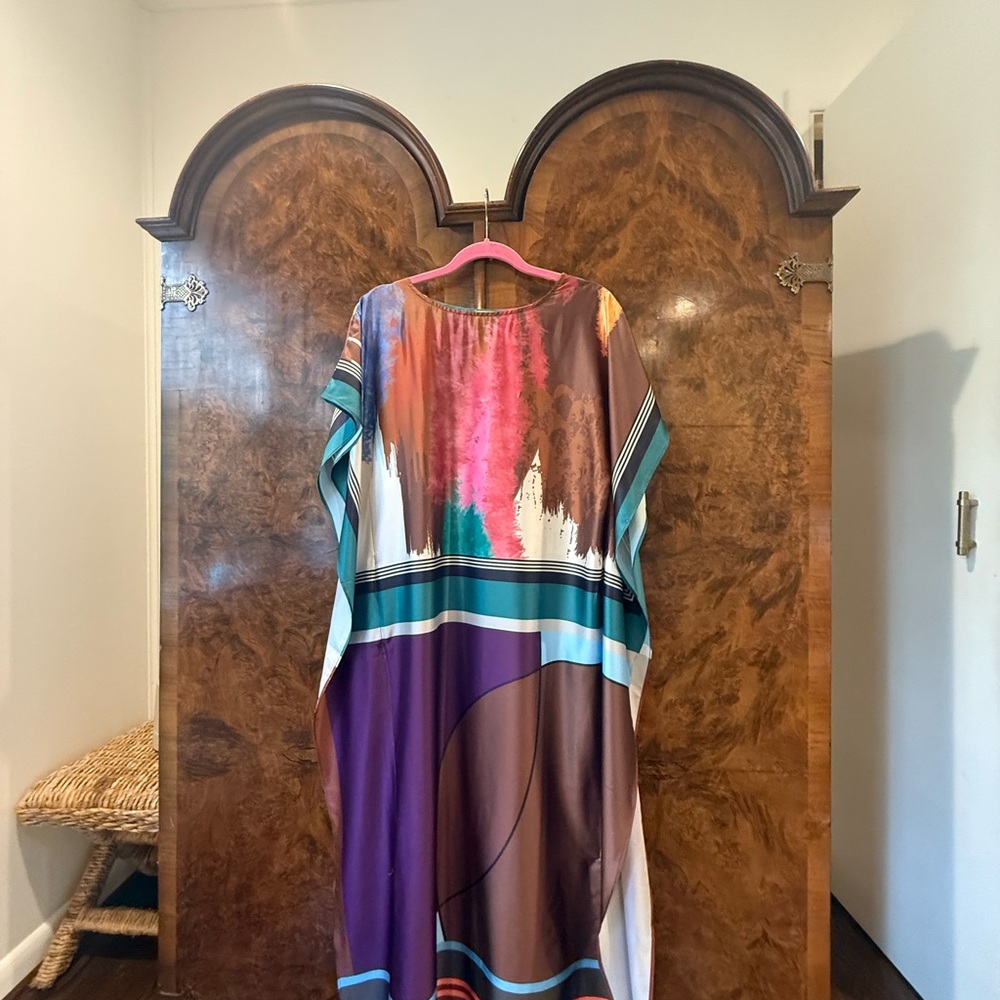 Multicolor Abstract Print Kaftan Dress